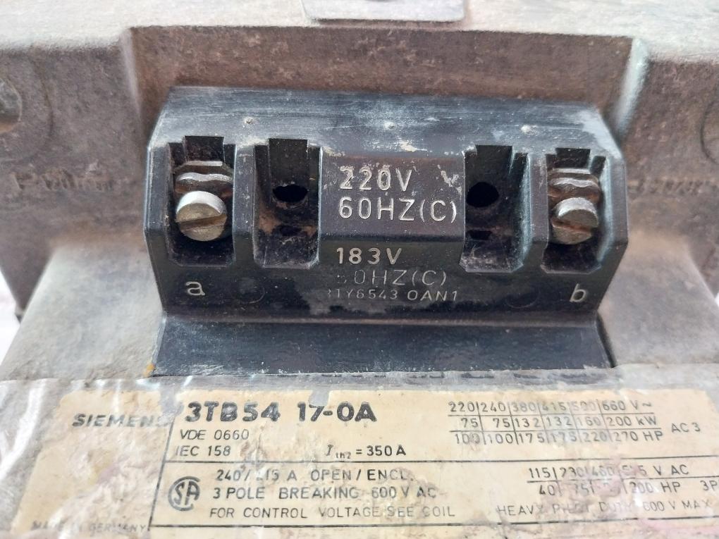 Siemens 3Tb54 17-0A 3 Pole Breaking Contactor 220V 60Hz